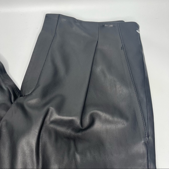 Vince. Black 100% Lamb Leather Tapered Straight Leg Pants Size 8 NWT - Picture 8 of 16